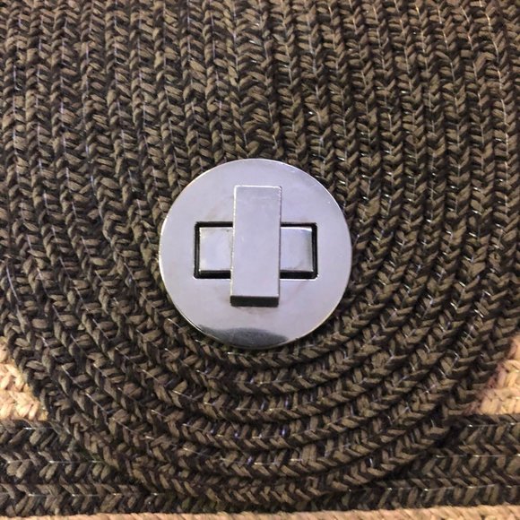 Paper Straw Small Purse Used - Picture 8 of 12